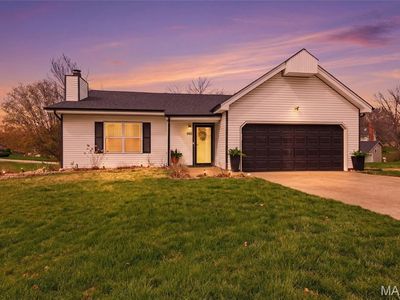 680 Lakewood Dr, Lake Saint Louis, MO, 63367