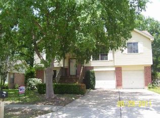 19426 Stamford Dr, Tomball, TX 77375