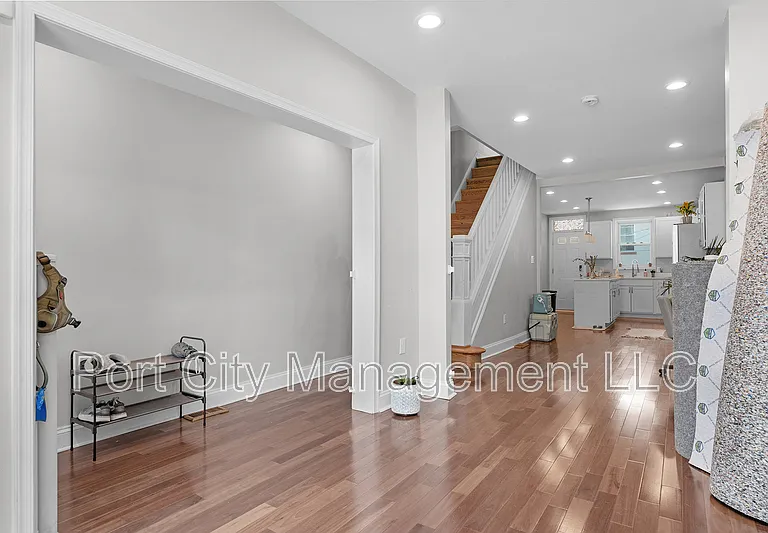 2815 Orleans St — Photo 13
