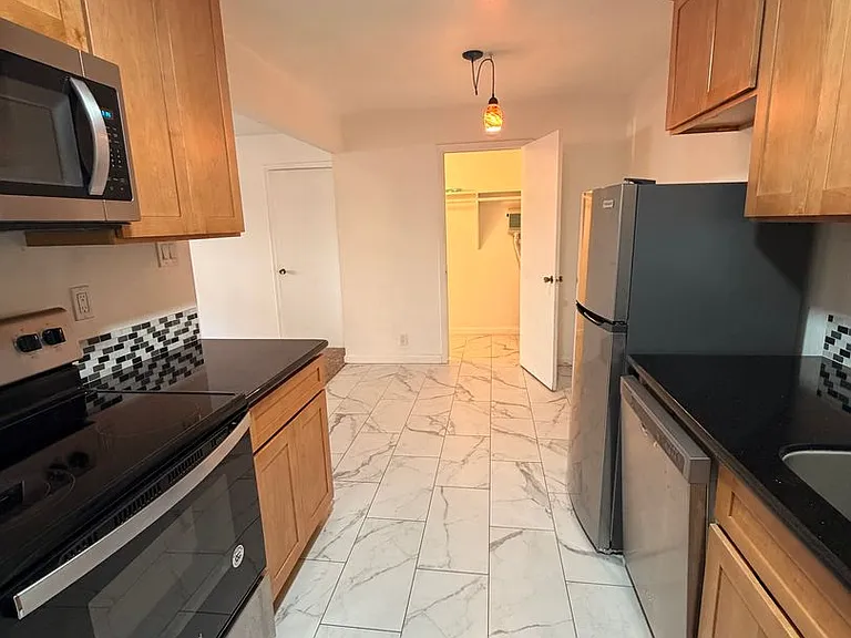 2233 Otis Dr — Photo 14