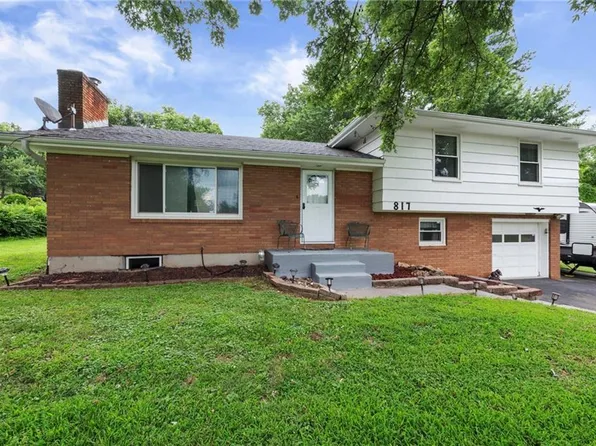 817 S Alexander Rd, Independence, MO 64056
