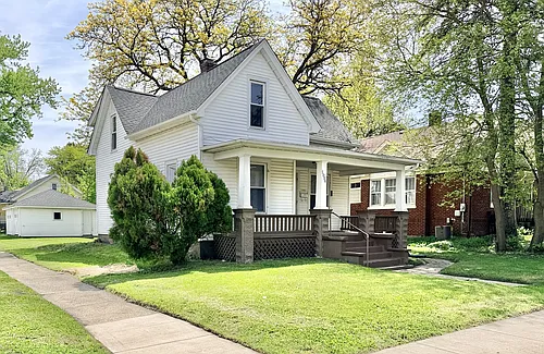 1004 15th St Photo 1