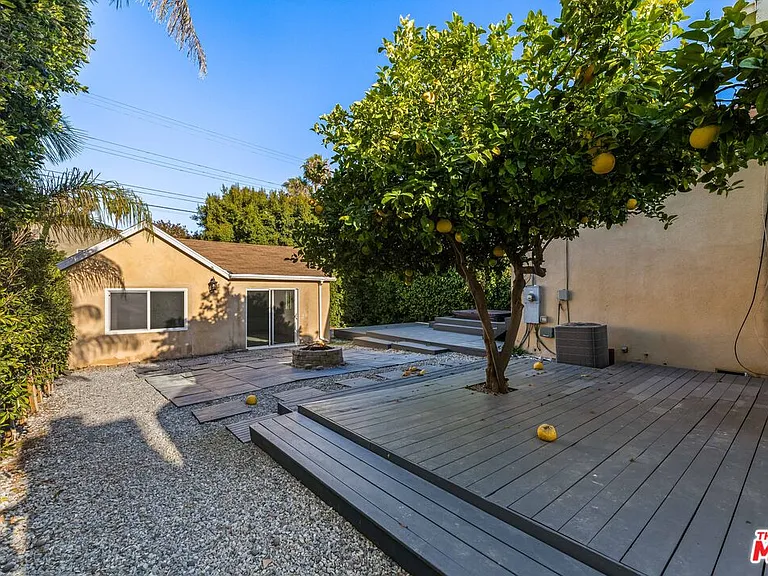1112 S Highland Ave — Photo 52