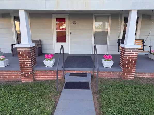 1090 King Edward Ave SE, Cleveland, TN 37311