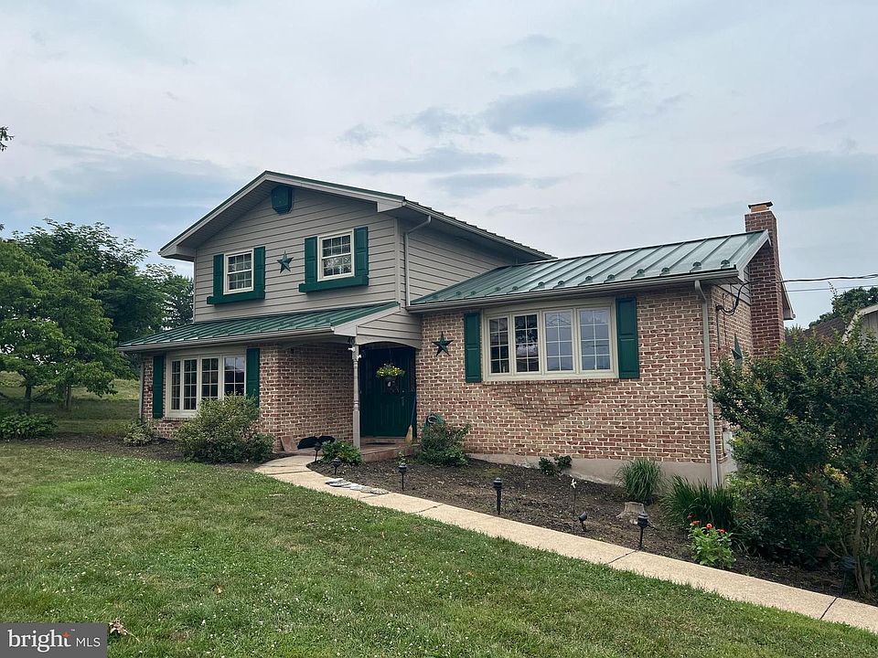 1st image of 40 Mount Rock Rd