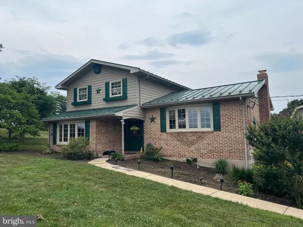 40 Mount Rock Rd, Newville, PA 17241