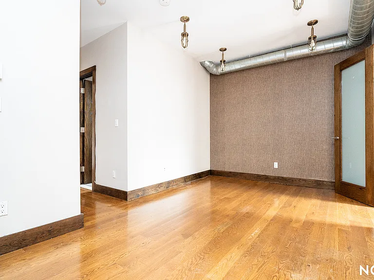 77 Steuben St #3L — Photo 17