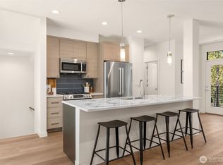 16014 Main View Lane NE, Duvall, WA 98019