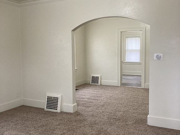 5th image of 817 W Nebraska Ave
