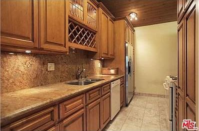 5th image of 6425 Green Valley Cir Unit 306