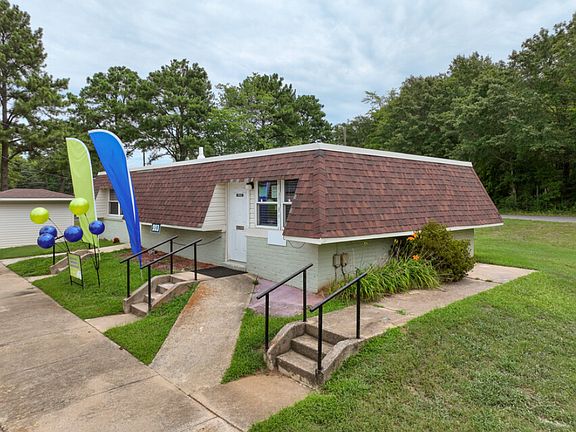 4th image of 212 Ramblewood Dr #47