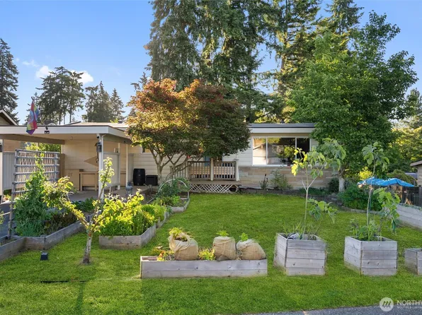 21903 82nd Place W, Edmonds, WA 98026