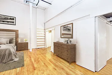 Rented by R New York