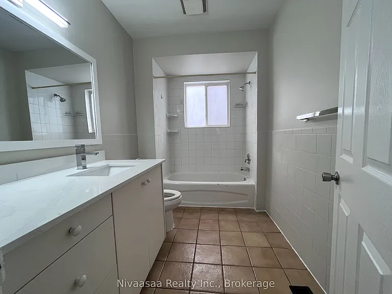36 Pearl St — Photo 12