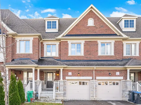 11 Yately St, Brampton, ON L7A 4R9