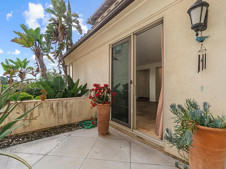 1822 Casa Morro St #16 — Photo 14