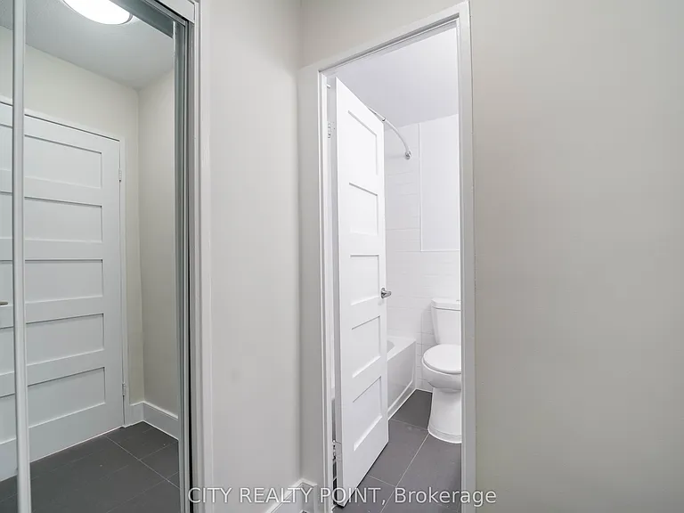 666 Spadina Ave #1007 — Photo 9