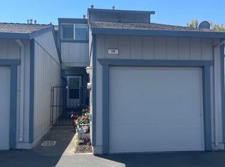 14 Creekwood Sq, Rohnert Park, CA 94928