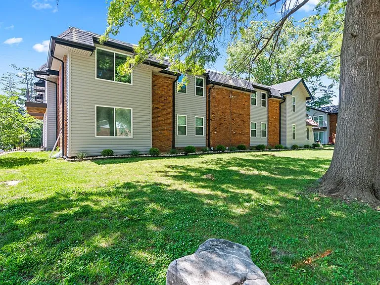 10258 Squire Meadows Dr #3 — Photo 13