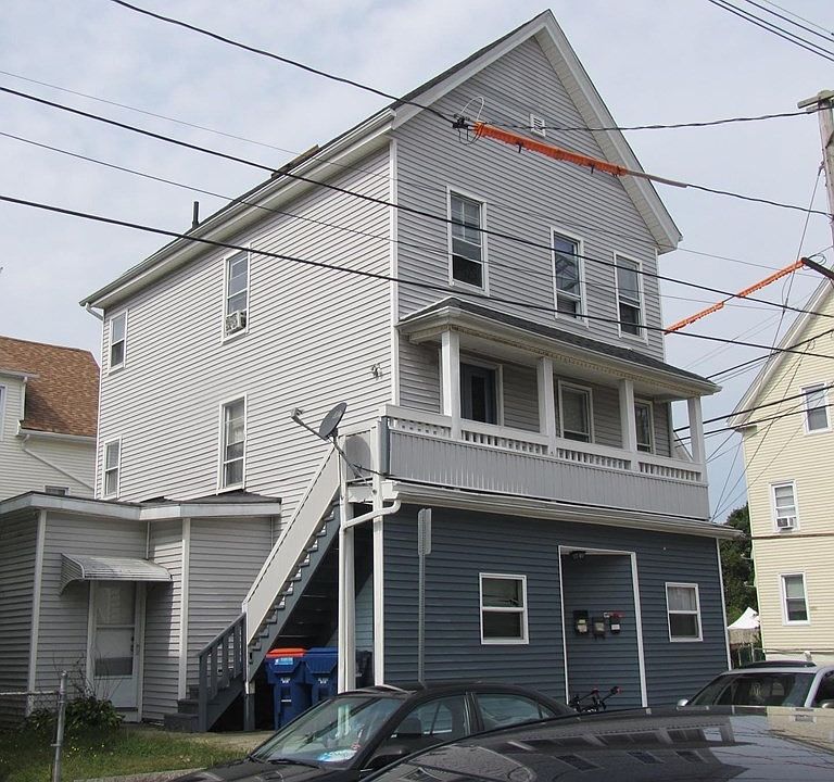 63 Crapo St, New Bedford, MA 02740 Zillow