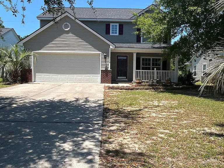 5064 Ballantine Dr — Photo 2