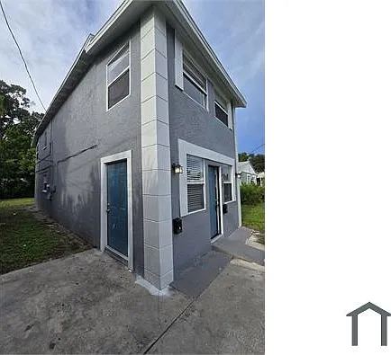 2925 13th Ave S #UPPER
