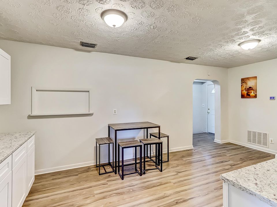 1st image of 7093 Bishop Hatcher Dr E #14983967