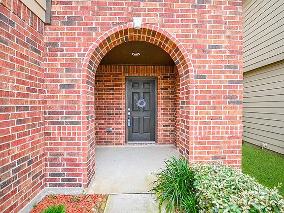 3rd image of 15839 Copper Springs Ln