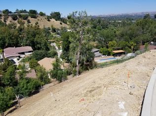 4845 Calderon Rd, Woodland Hills, CA 91364