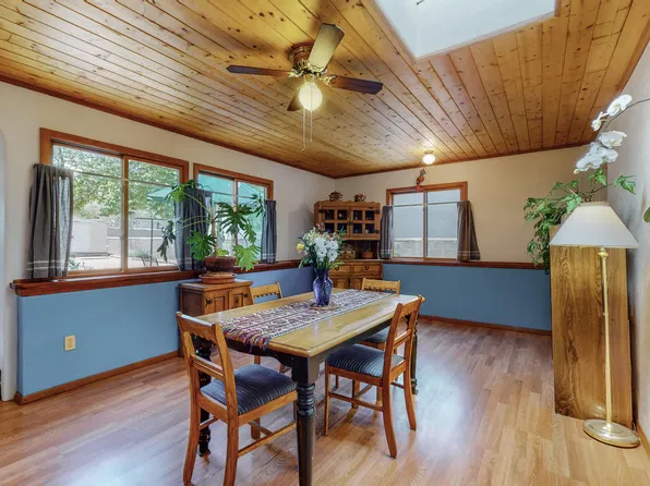 1907 Anderson Pl SE, Albuquerque, NM 87108