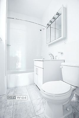 4th image of 206 W 104th St APT 8