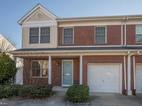 1331 S Lawrence St, Philadelphia, PA 19147