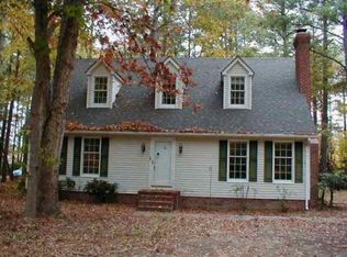 13 Frances St, Onancock, VA 23417