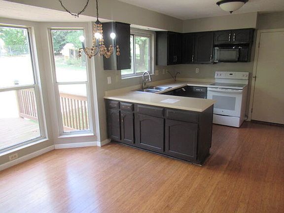 4th image of 6839 Vantage Ct