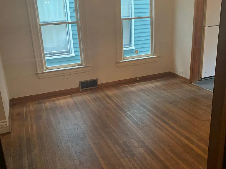 384 Breckenridge St #1 — Photo 11