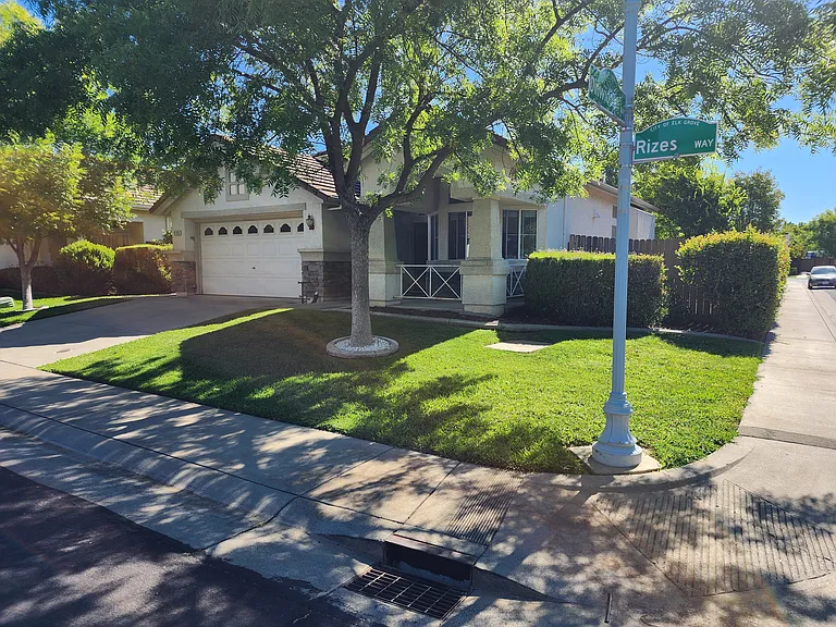 9193 Rizes Way — Photo 3