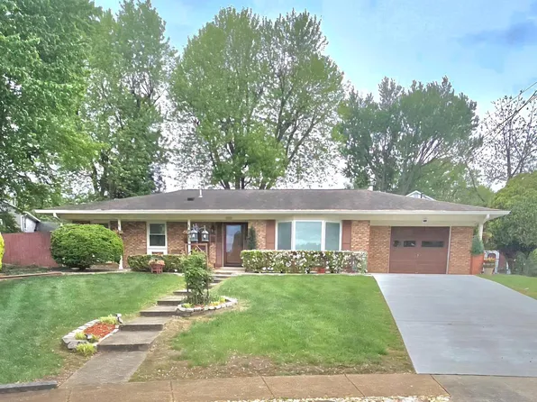 5813 Ashfield Rd, Alexandria, VA 22315