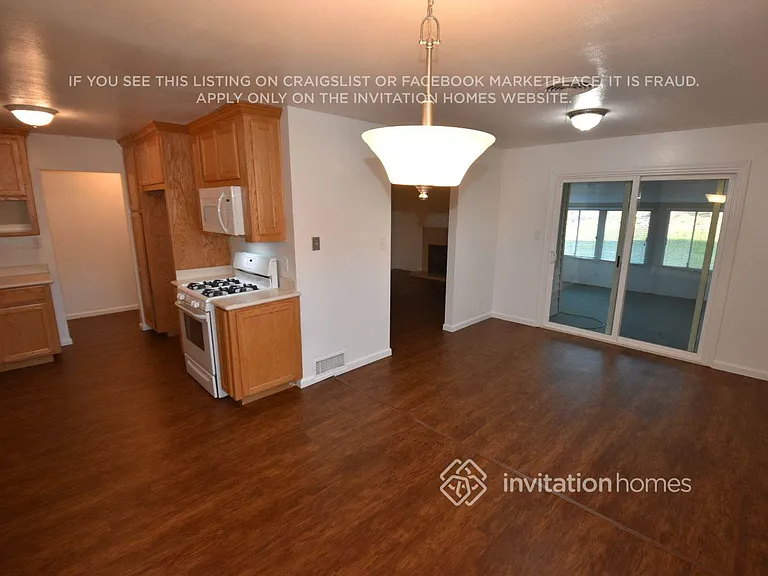 4551 Penwith Way — Photo 10