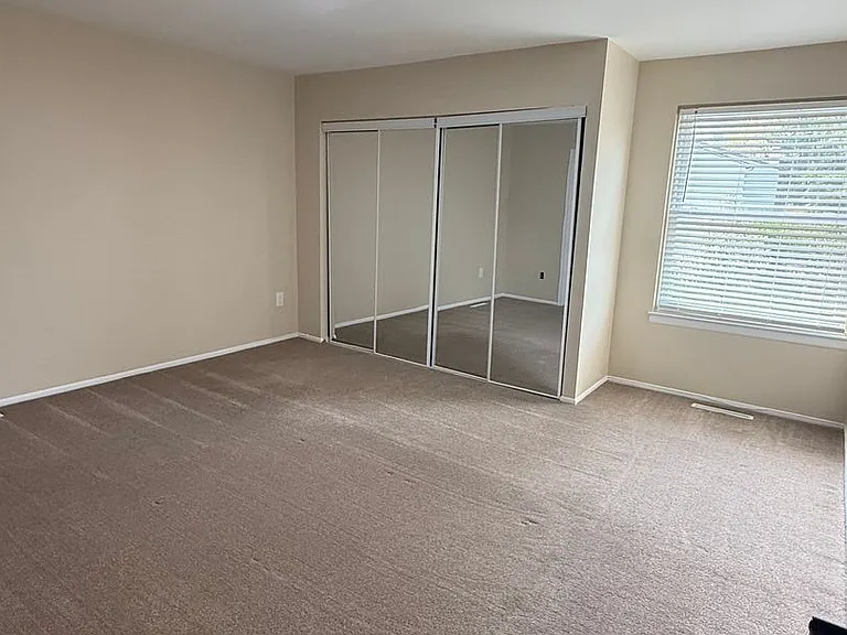 2609 Cranberry Cir — Photo 14
