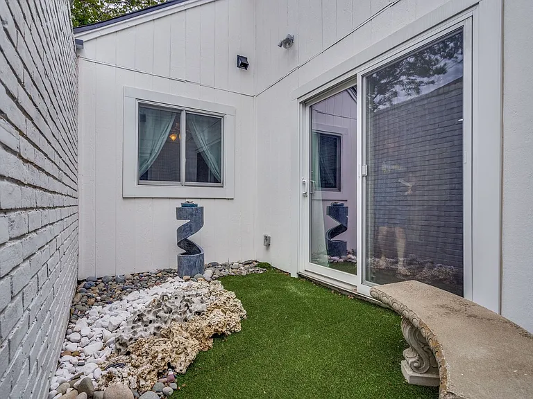 1108 Richland Oaks Dr — Photo 25
