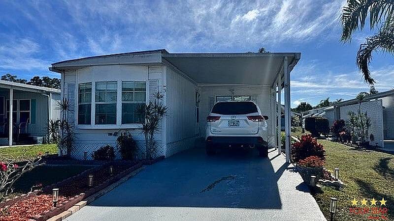 1st image of 3 Brisa Ln