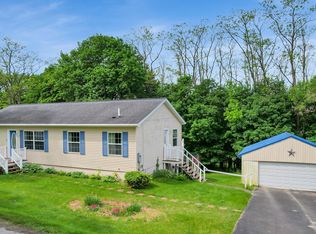 31 Oak Street, Hoosick Falls, NY 12090