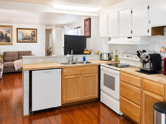 3rd image of 16131 W Hoffeldt Ln Space 18