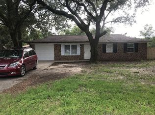 316 Pine Ridge Cir, Pensacola, FL 32514