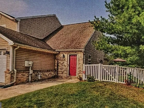 73 Clemens Dr, Dillsburg, PA 17019