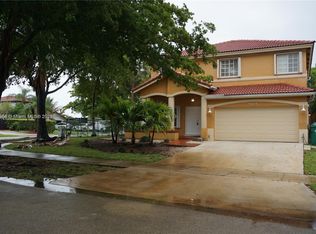 9046 SW 213th St, Cutler Bay, FL 33189
