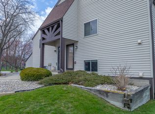 1177 Millpond Rd, Valparaiso, IN
