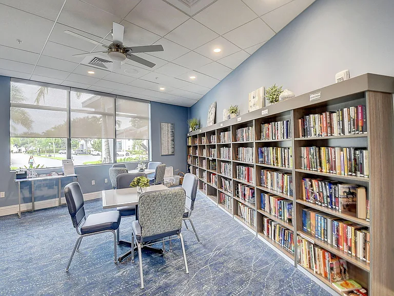14723 Cumberland Dr #404B — Photo 34