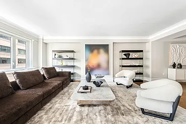 530 Park Avenue, #12F