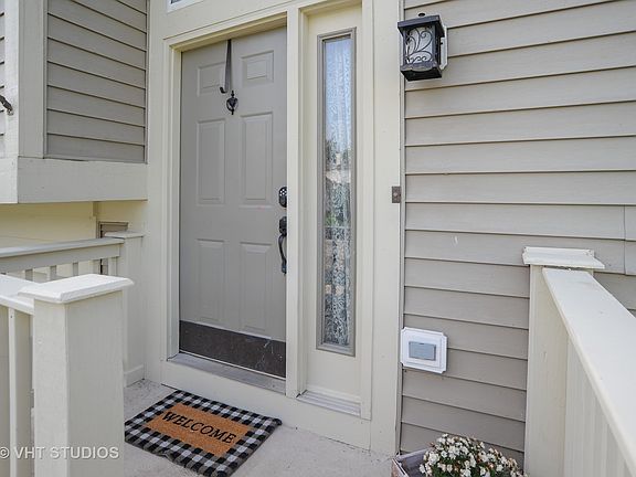 2nd image of 869 Fox Chase Dr